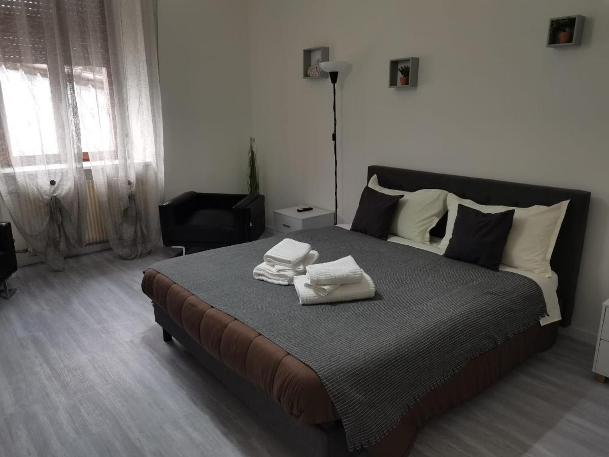 B&B Clesio & Residence Buonconsiglio Apartments Trento Kültér fotó